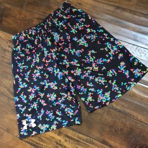 Under Armour Boys Athletic Shorts Size Youth L